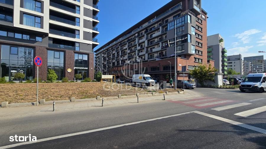 Spațiu comercial, de 80 mp, în Sopor