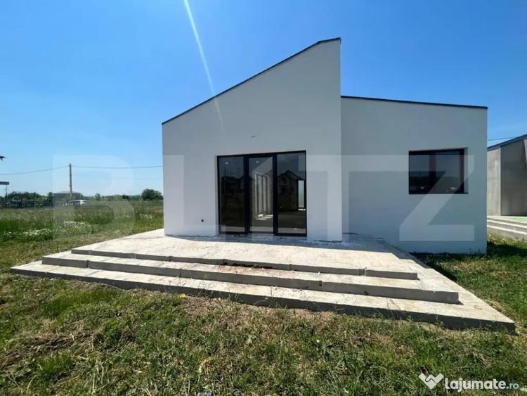 Casă cu 3 camere cu Teren 256 Mp în Central