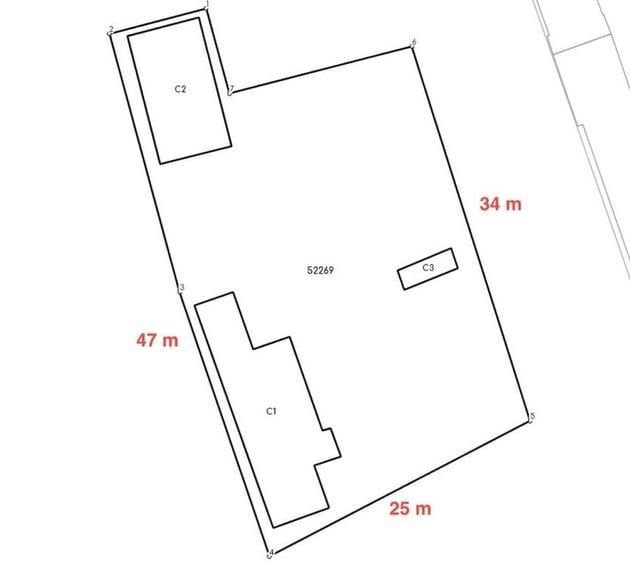 Casă cu 3 camere în Central