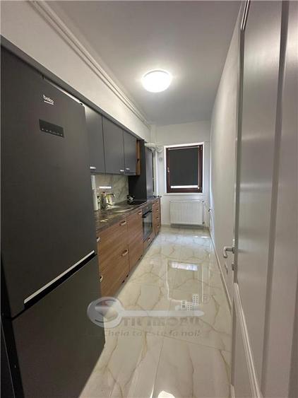 Apartament cu 2 camere decomandat, mobilat în Galata