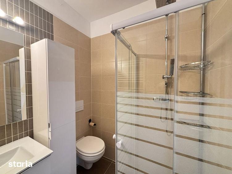 Apartament cu 3 camere în Tractorul