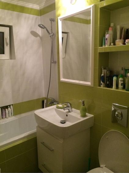 Apartament cu 3 camere decomandat în Petru Rareș