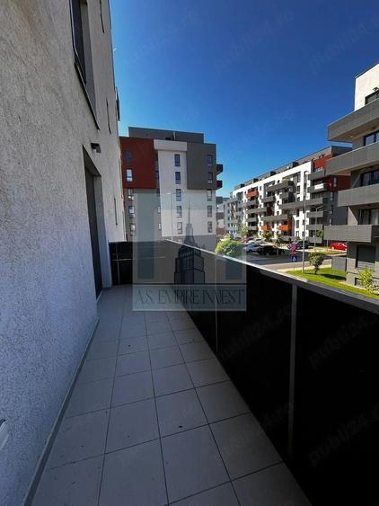 Apartament cu 2 camere semidecomandat, mobilat în Avantgarden