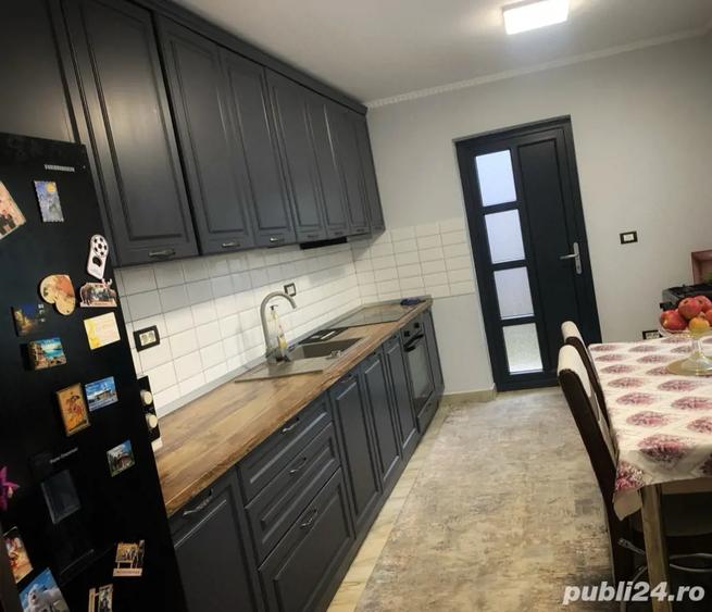 Casă cu 3 camere cu Teren 589 Mp în Exterior Vest