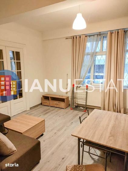 Piata Unirii 10` Metrou Tineretului Parc Centrala Parcare PetFriendly - 2