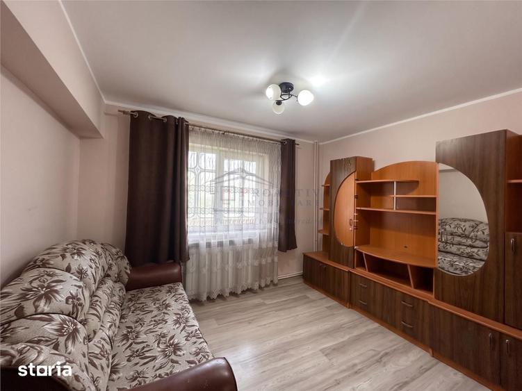 Apartament cu 3 camere în George Enescu