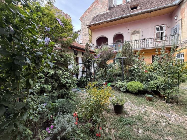 Apartament cu 2 camere în Ultracentral