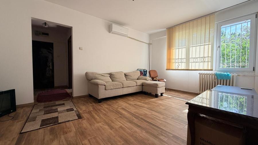 Apartament cu 2 camere în 1 Decembrie 1918