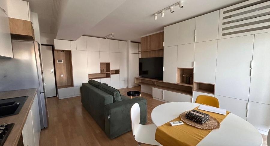 Apartament cu 2 camere decomandat în Domenii