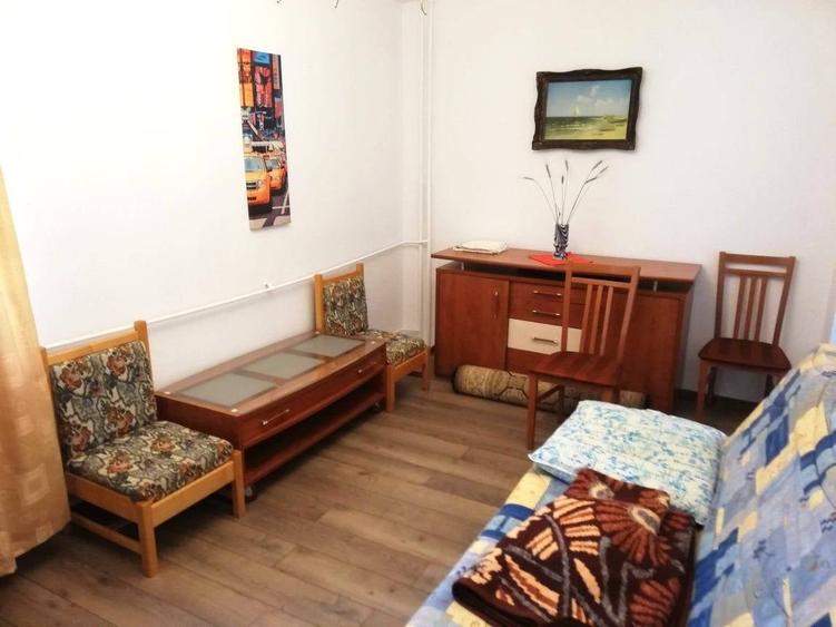 Apartament cu 3 camere în Zorilor