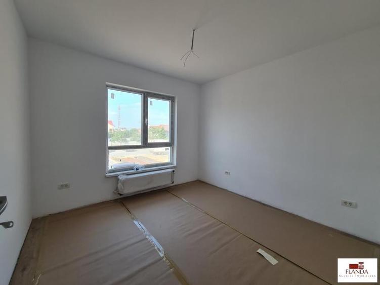 Casă cu 5 camere cu Canalizare în Chiajna