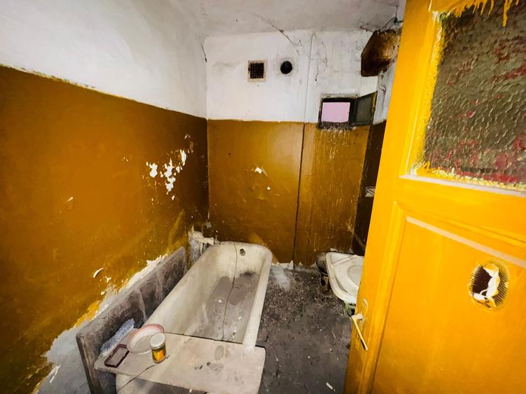 Apartament cu 4 camere în Ultracentral