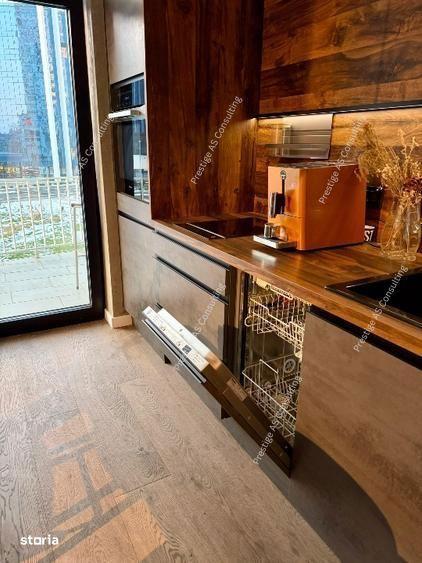 Apartament cu 3 camere, mobilat în Central