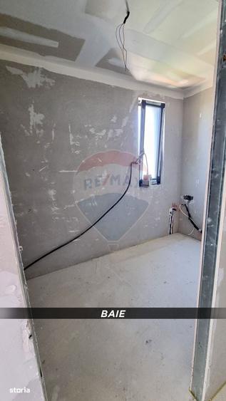 Casă cu 4 camere cu Teren 900 Mp în Recea