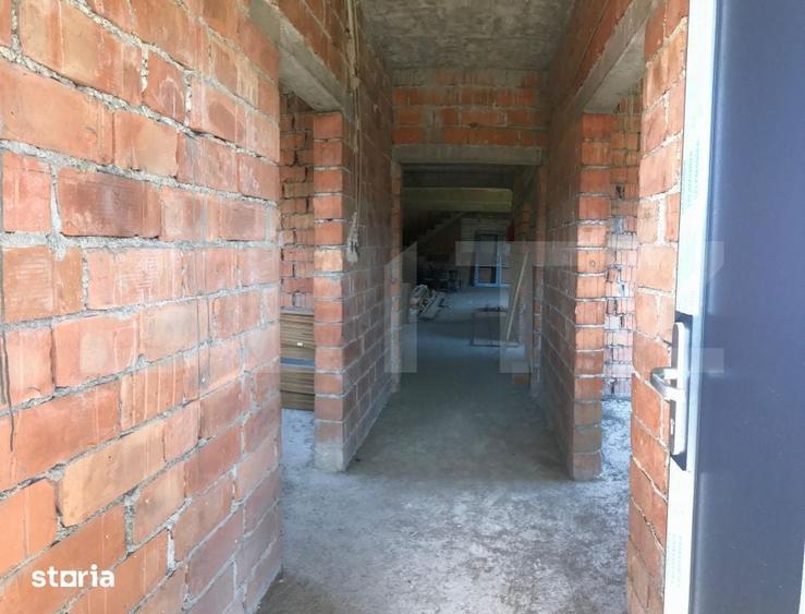 Casă cu 6 camere cu Teren 3050 Mp în Mănești