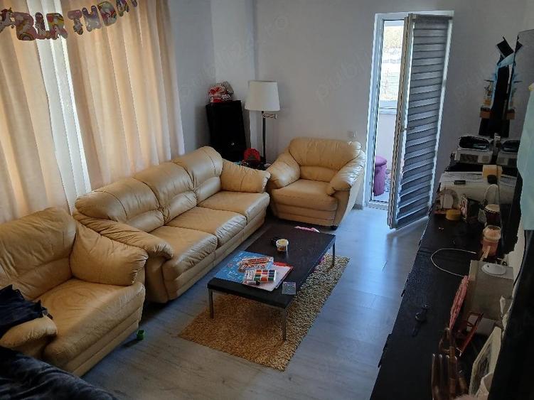 Apartament cu 3 camere decomandat în Brâncoveanu