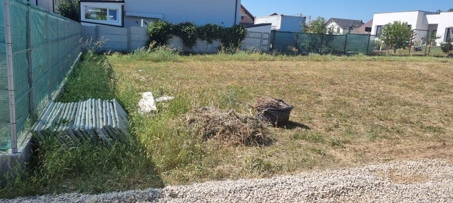 Spațiu comercial, în Păulești