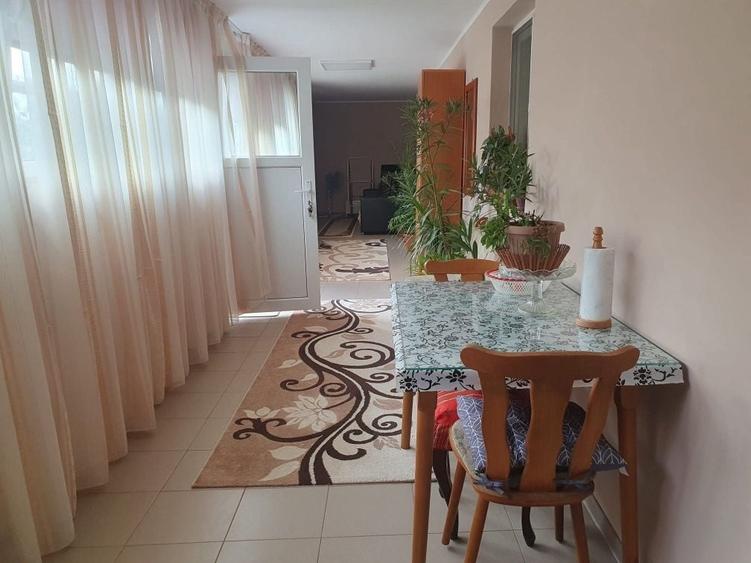 Casă cu 3 camere cu Teren 1800 Mp în Ion Ghica