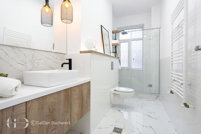 Apartament cu 5 camere, mobilat în Cișmigiu