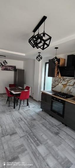 Apartament cu 3 camere decomandat în Nord