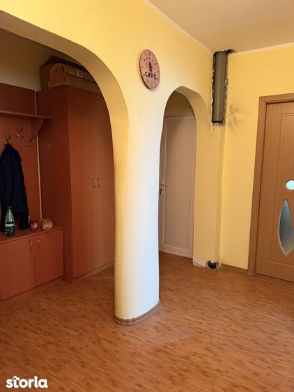 Apartament cu 2 camere decomandat în Port