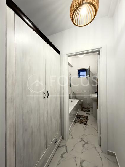 Apartament cu 2 camere semidecomandat, mobilat în Universitate