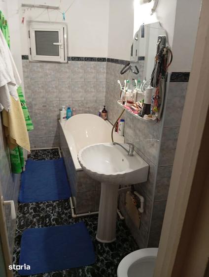Apartament cu 2 camere în Micro 14