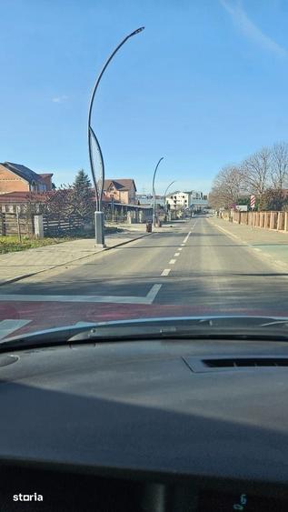 Teren de 7600 mp, în Nufărul
