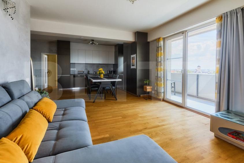 Apartament cu 3 camere decomandat în Central
