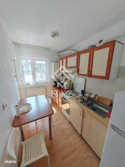 Apartament cu 2 camere semidecomandat în Central