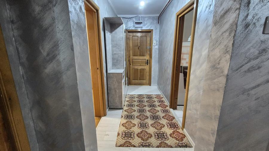 Apartament cu 3 camere decomandat în Țiglina 1