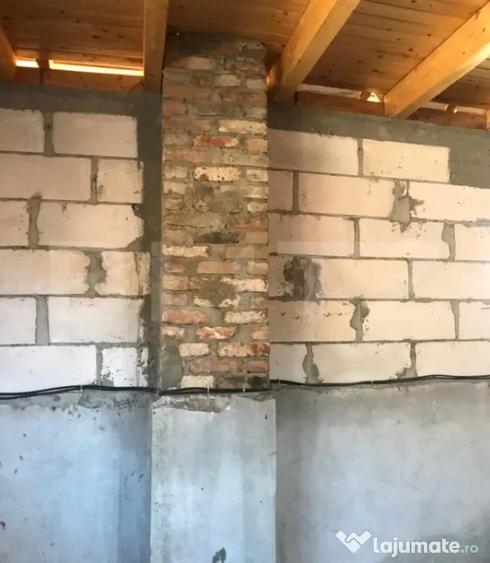Casă cu 2 camere cu Teren 3050 Mp în Bezdead