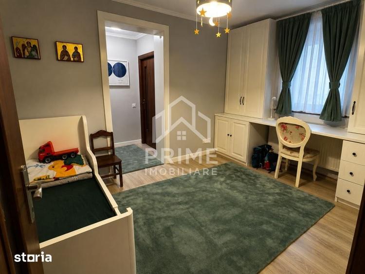 Casă cu 4 camere cu Teren 2000 Mp în Ciugud