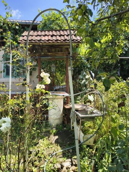 Casă cu 3 camere în Bogați