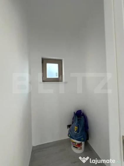 Casă cu 4 camere cu Teren 500 Mp în Central