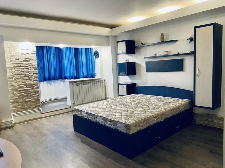 Garsonieră decomandată în Exterior Vest