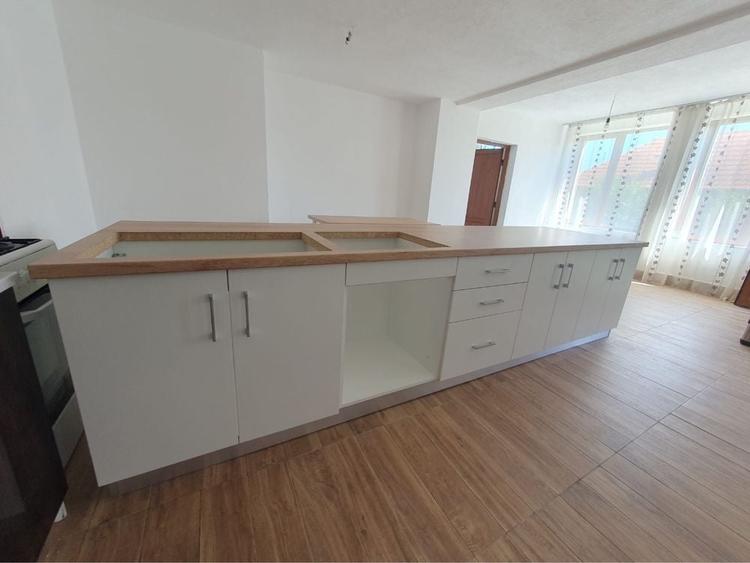 Casă cu 2 camere cu Teren 2000 Mp în Năsăud