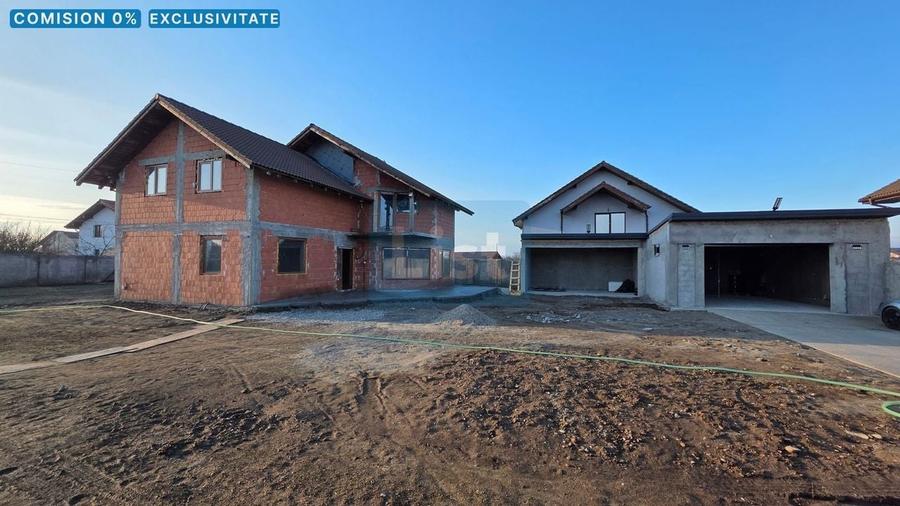 Casă cu 4 camere cu Garaj în Ostrovu Corbului