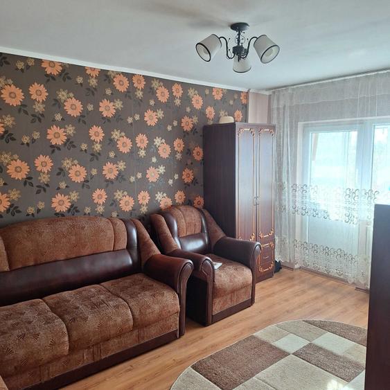 Apartament cu 2 camere decomandat în Exterior Vest