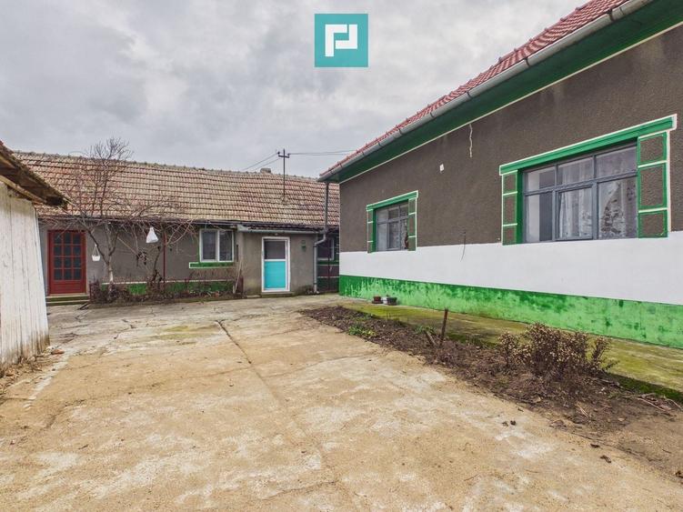 Casă individuală cu 3 camere cu Canalizare în Mișca
