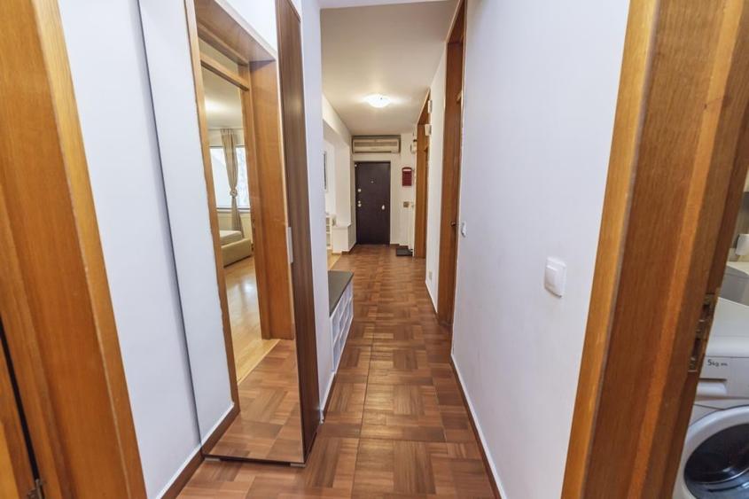 Apartament cu 3 camere decomandat, mobilat în Giulești