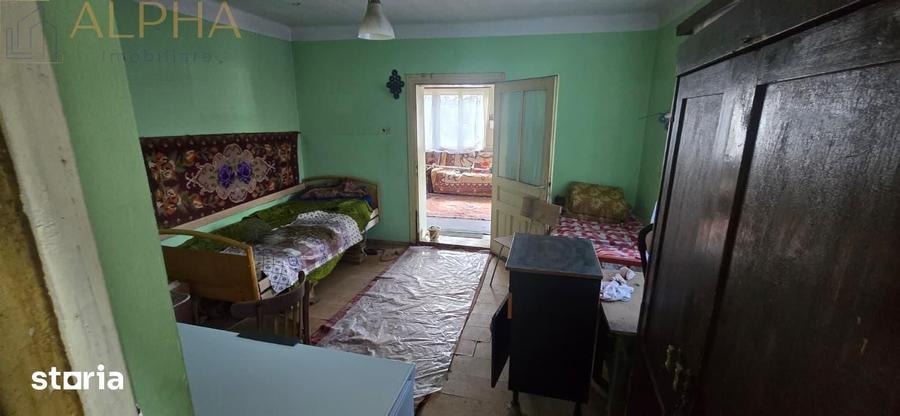 Casă cu 3 camere cu Teren 2400 Mp în Șintereag
