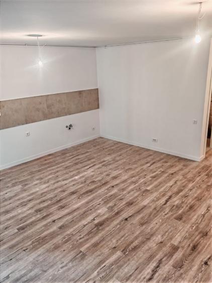 Apartament cu 2 camere semidecomandat în Theodor Pallady
