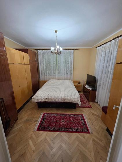 Casă cu 3 camere cu Teren 148 Mp în Central