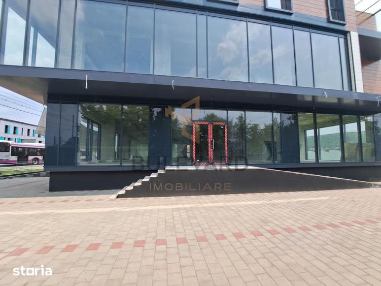 Spațiu comercial, de 1,365 mp, în Apahida