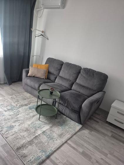 Apartament cu 2 camere decomandat în Militari