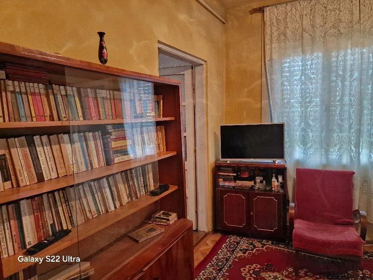 Casă cu 2 camere cu Teren 330 Mp în Lunei