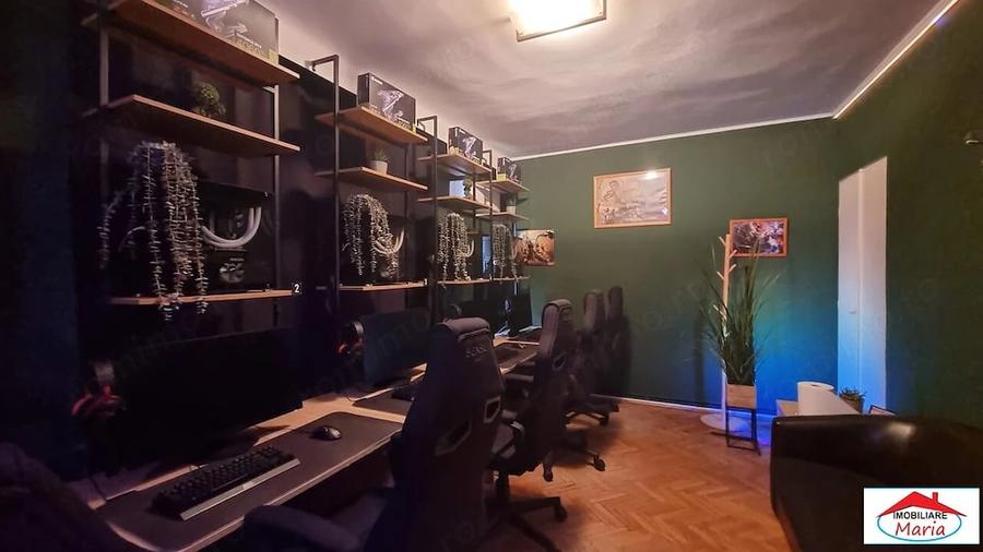 Casă cu 5 camere cu Teren 300 Mp în Central