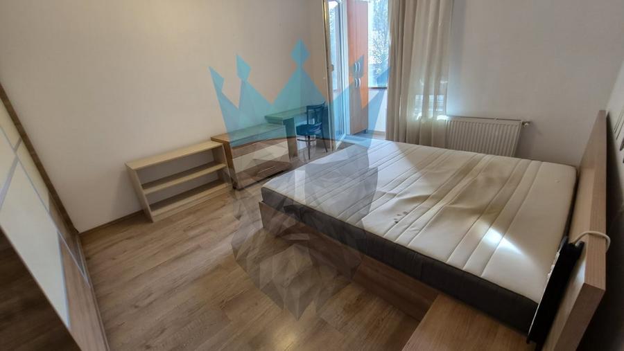 Apartament cu 2 camere semidecomandat, mobilat în Valea Ialomiței