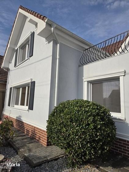 Casă cu 4 camere cu Teren 200 Mp în Sântandrei